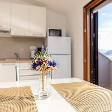 Apartments Crnekovic III Baška Exteriör bild