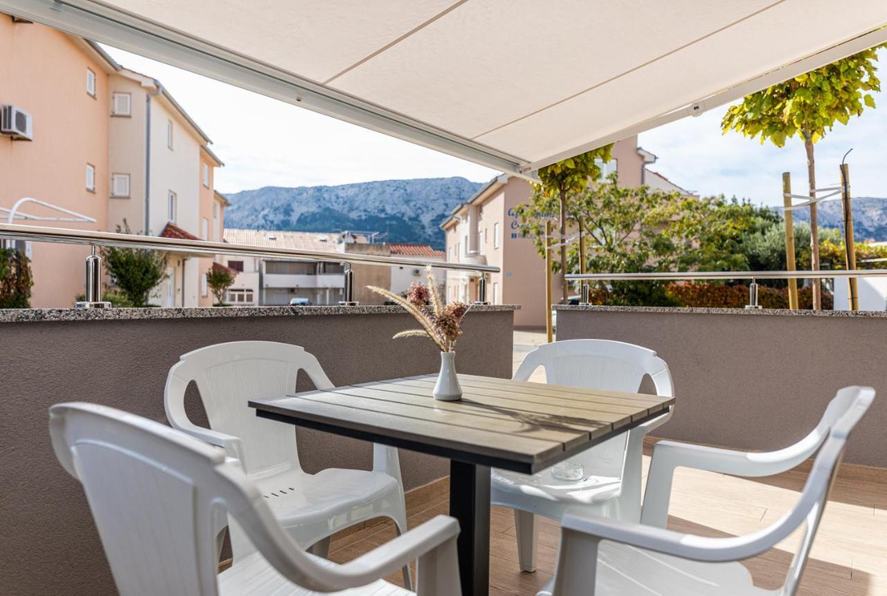 Apartments Crnekovic III Baška Exteriör bild