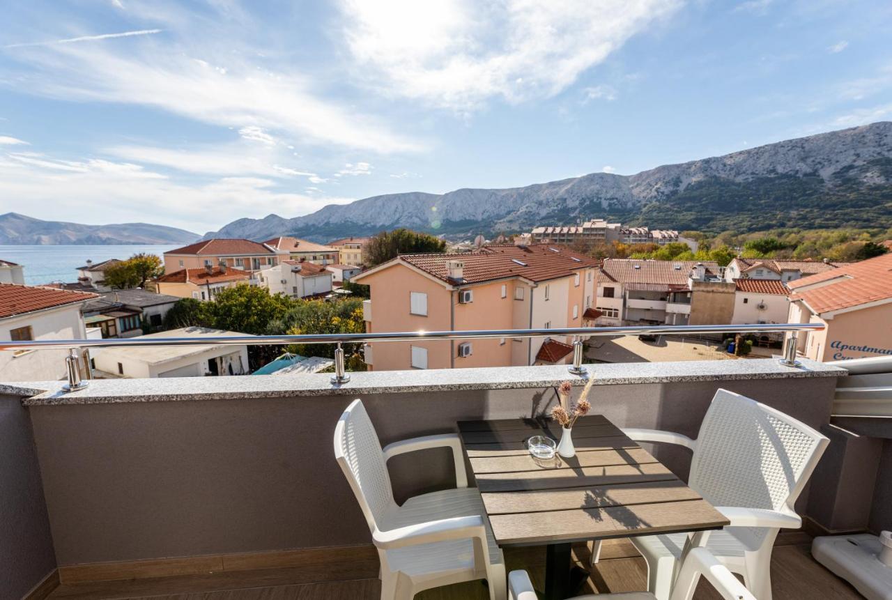 Apartments Crnekovic III Baška Exteriör bild