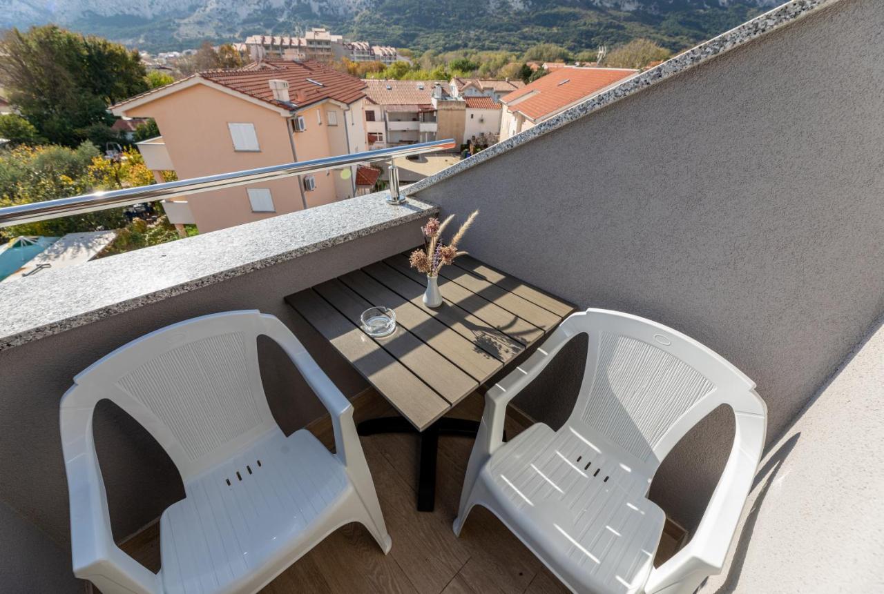 Apartments Crnekovic III Baška Exteriör bild