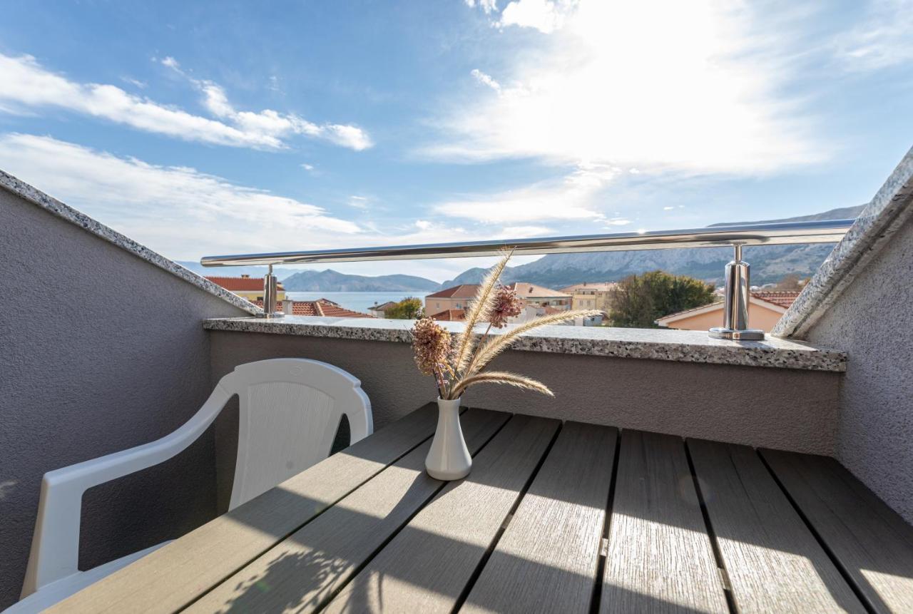 Apartments Crnekovic III Baška Exteriör bild